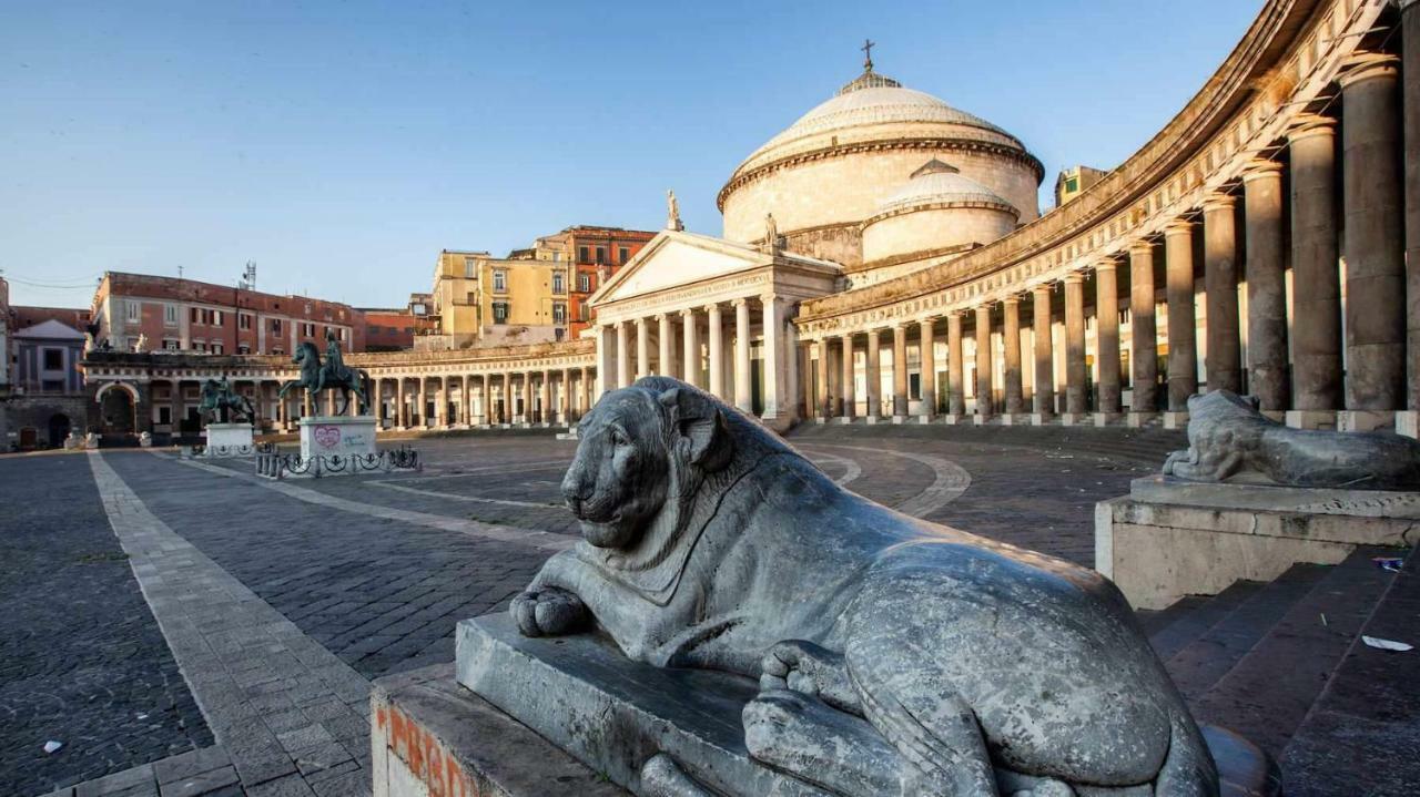 Casa Lillina A Toledo , Near Piazza Del Plebiscito Apartman Nápoly Kültér fotó