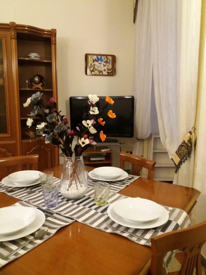 Casa Lillina A Toledo , Near Piazza Del Plebiscito Apartman Nápoly Kültér fotó