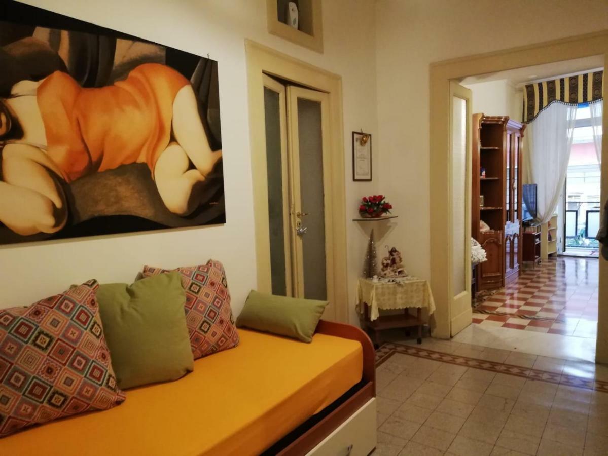 Casa Lillina A Toledo , Near Piazza Del Plebiscito Apartman Nápoly Kültér fotó